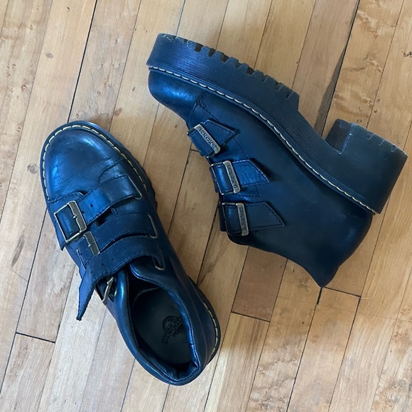 Dr. Martens Shoes - dr. Martin's Coppola platforms